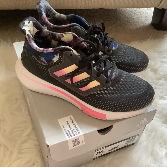 adidas Shoes - ADIDAS EQ21 Run